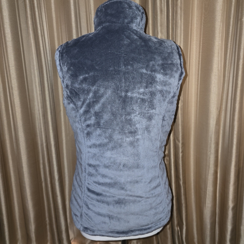 Free Country Black / Grey Faux Fur Reversable Puffer Vest Size Medium - Picture 8 of 9